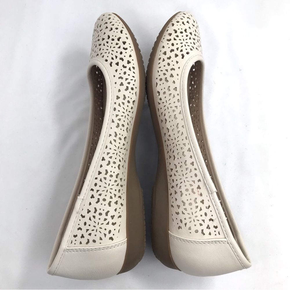 Solanz Cream Laser Cut Faux Leather Slip On Memory Foam Ballet Flats - Picture 8 of 14